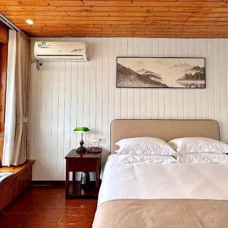 Lishui Huaxiang. Lisu River View Homestay