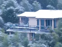 Yushui Hidden Villa Hotel di 