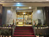 Hotel Impress BY RMR Hotels - Pet friendly