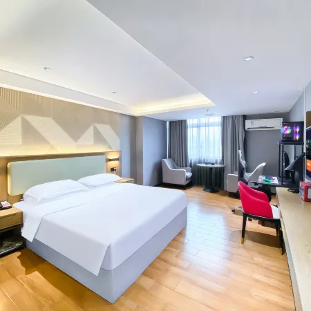 Qingye E-sports Homestay (Heyuan Station)