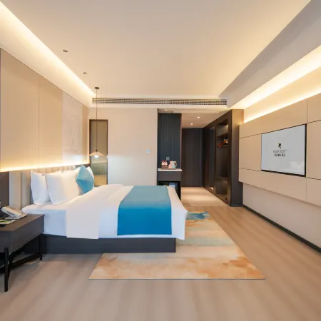 Rezen Select Hotel (Ma'anshan East Railway Station)