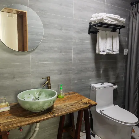 Xi'an Jinxi Homestay (The Bell Tower and Drum Tower Huimin Street)