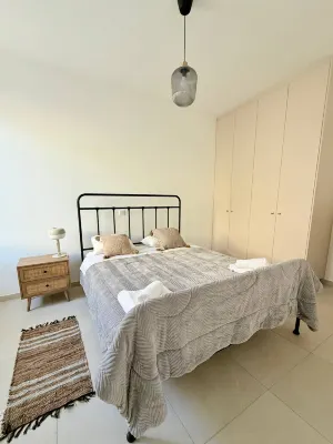 Kiti Traditional Residences - Homestays