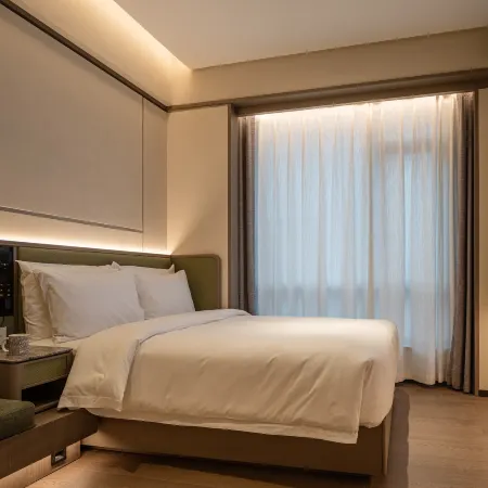 Changsha Wuyi SquareHuanzhi S Courtyard Hotel