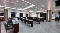山谷小鎮·飯店 - 商務