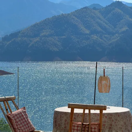 Xianxiaju Homestay (Quzhou Xianxia Lake)
