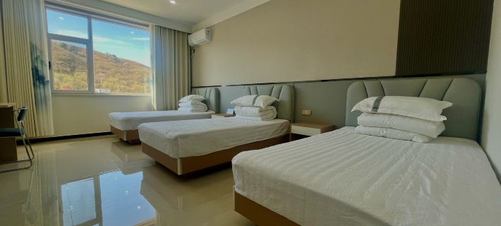 青逸精品民宿（戀鄉太行水鎮易水湖景區店） Hotels in Yi County