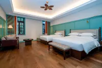 Chikan Ancient Town San Francisco Hotel
