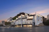 Liyi Hotel (Jingdezhen Taoxichuan Yuyao Scenic Area Branch)
