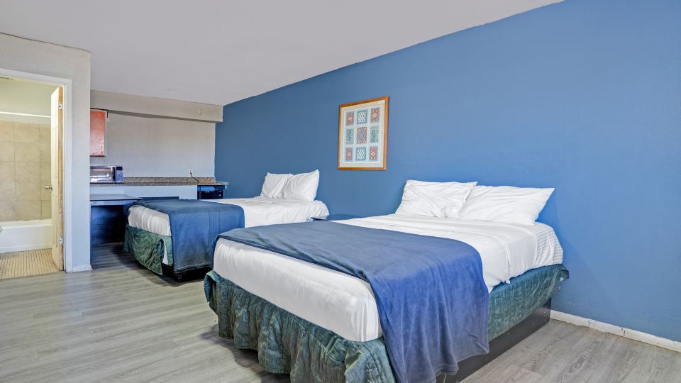 Super 7 Inn By OYO San Antonio NW Medical Center