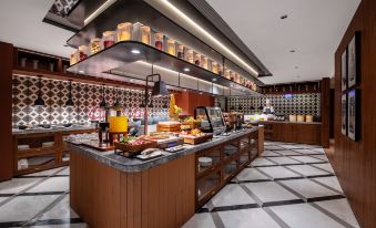 Nanjing Xinjiekou Deji Sky Intercity Hotel