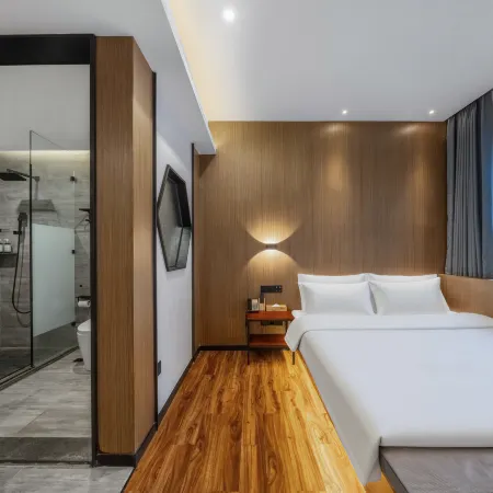 Lishe Hotel (Tianyi Square Town God's Temple Subway Station)