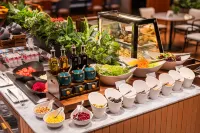 IntercityHotel 伊寧県六星街環球港ホテル - 朝食