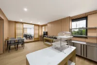 Enze Hotel (Wusi Road Fuzhou North Railway Station Area)