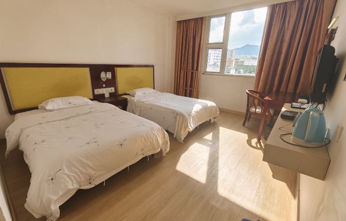 Cenxi Fuli Hua Hotel