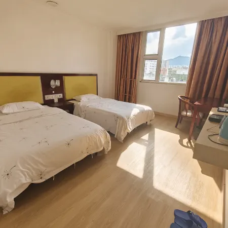 Cenxi Fuli Hua Hotel
