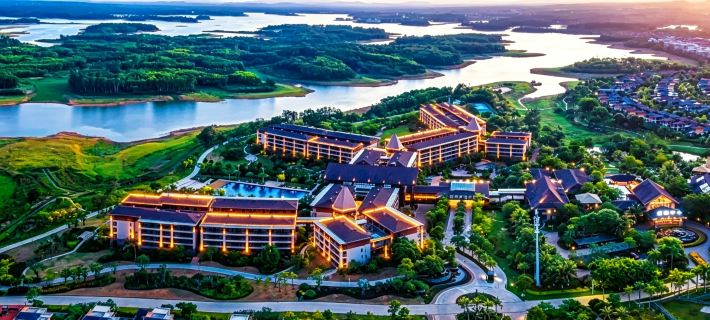 โรงแรมโนเบิลเลค ไหหลำ โรงแรมในตงอัน