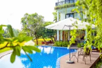 Sunkissed Paddy Hoi An Villa - مسبح غير متناهي