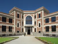 Breda Suites Hotel Milano Hotels near Gioia Station