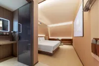 HanTing Hotel (Tongliao Country Garden Yulongwan) - 주차장