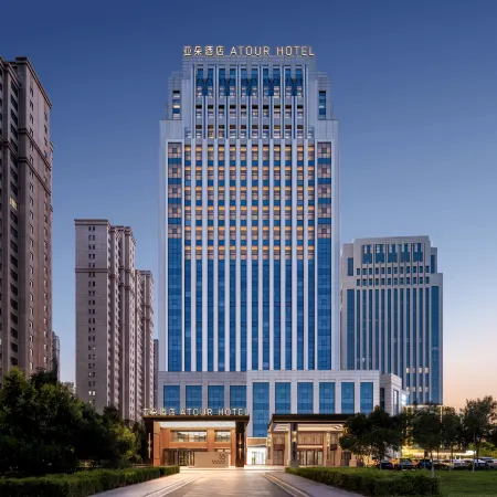 Yinchuan Jinfeng Tongda South Street Atour Hotel