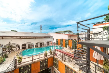 Mali Namphu Hotel