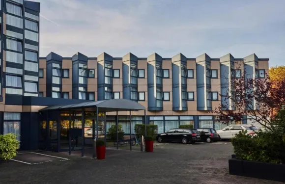 Sunday Hotel Köln Brühl（科隆布呂爾酒店）