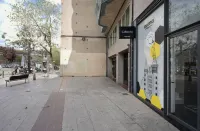 Numa Barcelona Colmena -  Apartamentos vacacionales