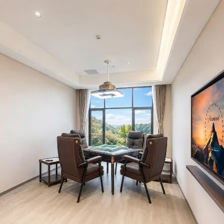 SHENG HU LAN TING HOTEL