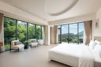 Moganshan Wangqiong · Ins Style Infinity Pool Boutique Stay (Yucun Square) - Pet Friendly