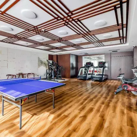 Rezen Dong Hotel (Baoding Passenger Transport Center Yuhua Road Branch)