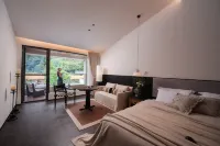 夏雨樓景觀私湯溫泉客棧（騰沖綺羅古鎮店） - 溫泉