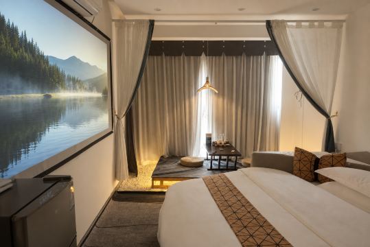 Guilin Fanfan Shexia Apartment (High-tech Wanda Plaza)