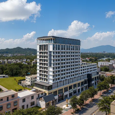 Home Inn Selected (Lingshui Li Autonomous County Yingzhou Qingshui Bay Branch)