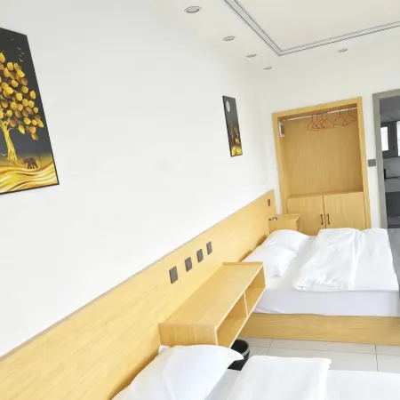 Qinghua Xianshe Homestay