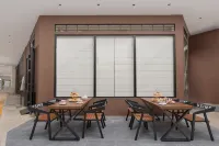 FU CHUN SHAN JU HOTEL - parking