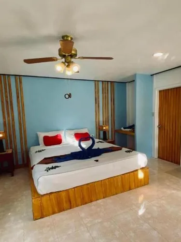 รูปภาพของVilla Beside Swimming Pool With Garden View