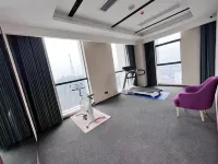 Lavande Hotel (Xianning Wenquan Center Huatan) - Gym