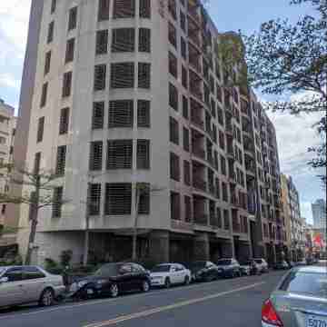 LAR Suite Hotel Exterior