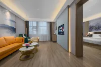 Morning Hotel (Poyang Tiyuzhongxin) Hotels near Lantian Vocational and Technical College Poyang Branch