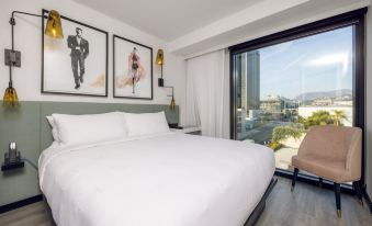 The Godfrey Hotel Hollywood