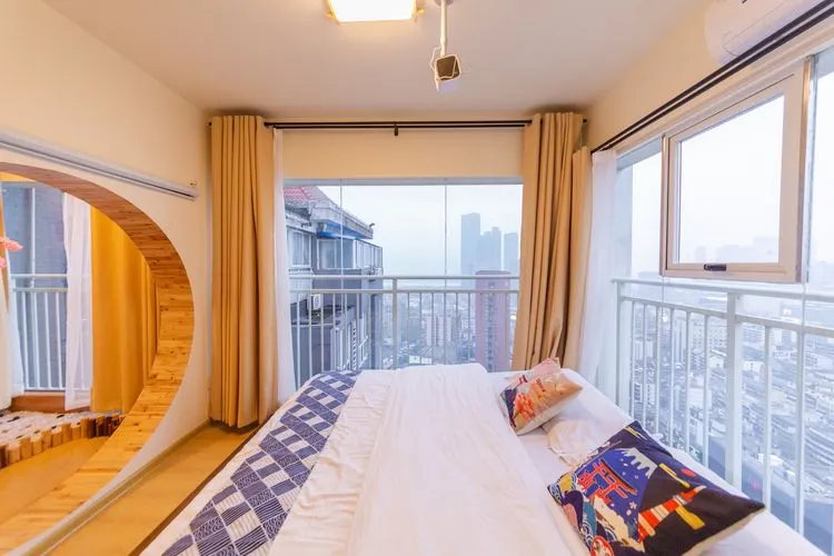 Qijian Shimengshe Hotel (IFS International Financial Center)
