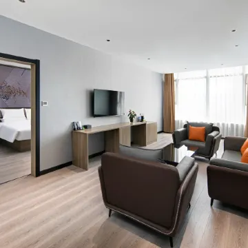 IU Hotel Yangquan Pingdingfuxinjie