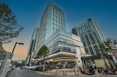 위청 호텔 (쿤밍 하이테크 존 하이위안 의과대학) 비밀 M60 창의적인 공원 주변 호텔