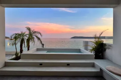 M·Island Homestay Hotels near Sanpo Temple