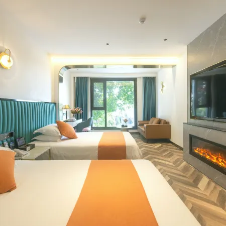 Lushan Yunlian Hotel (Guling Street Cableway Upper Platform)