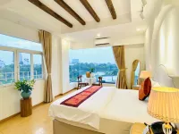 La Mandarina Hotel & Travel at 13 Hang Hanh Street โรงแรมใกล้ประตูเมืองเก่า