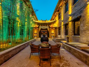 Pingyao Xinghuacun Inn