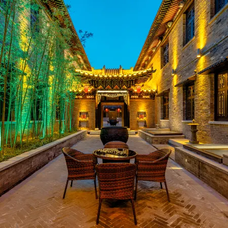 Pingyao Xinghuacun Inn