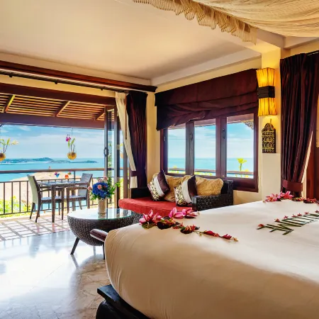Sandalwood Luxury Villa Resort